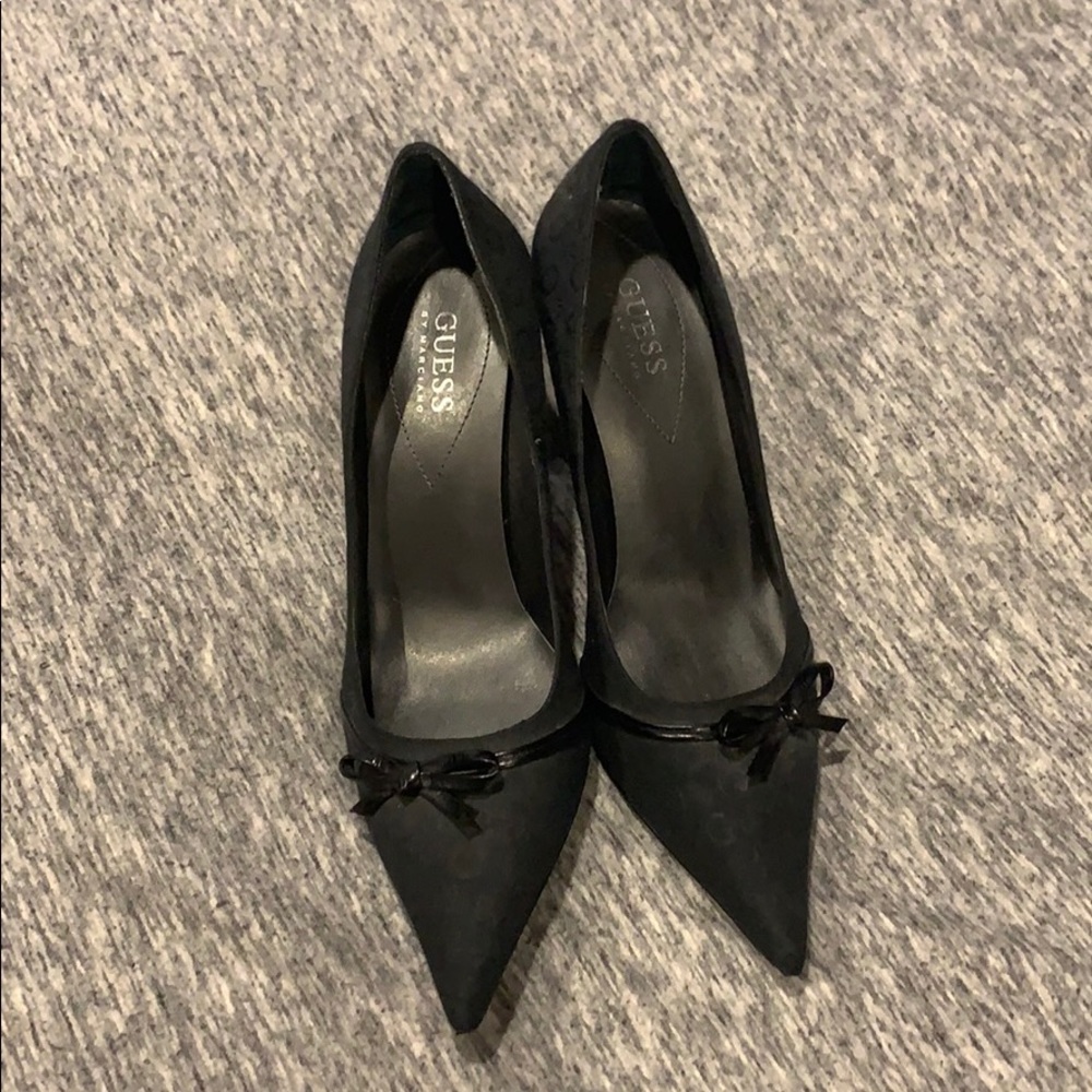 Vintage Guess Pointed Toe Kitten Heels